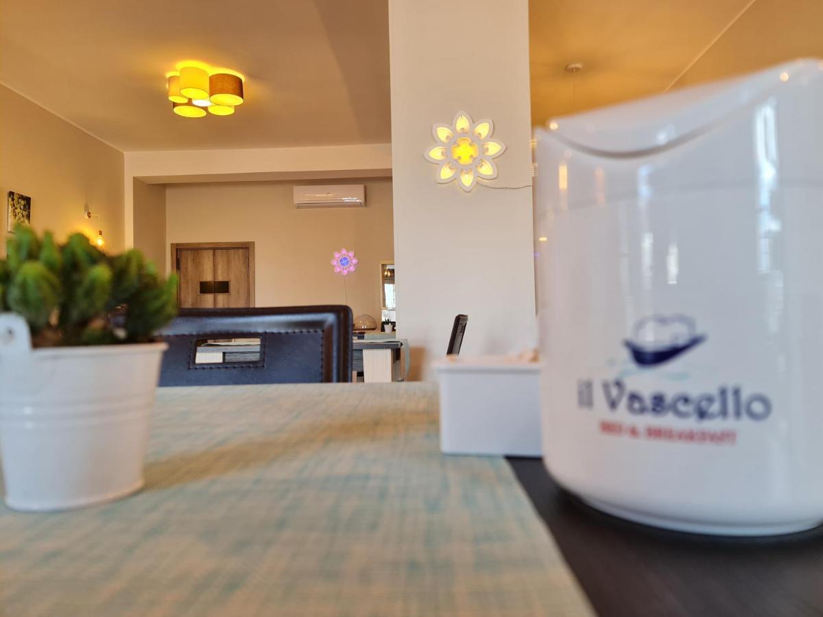 Il Vascello Hotell Porto Cesareo Exteriör bild