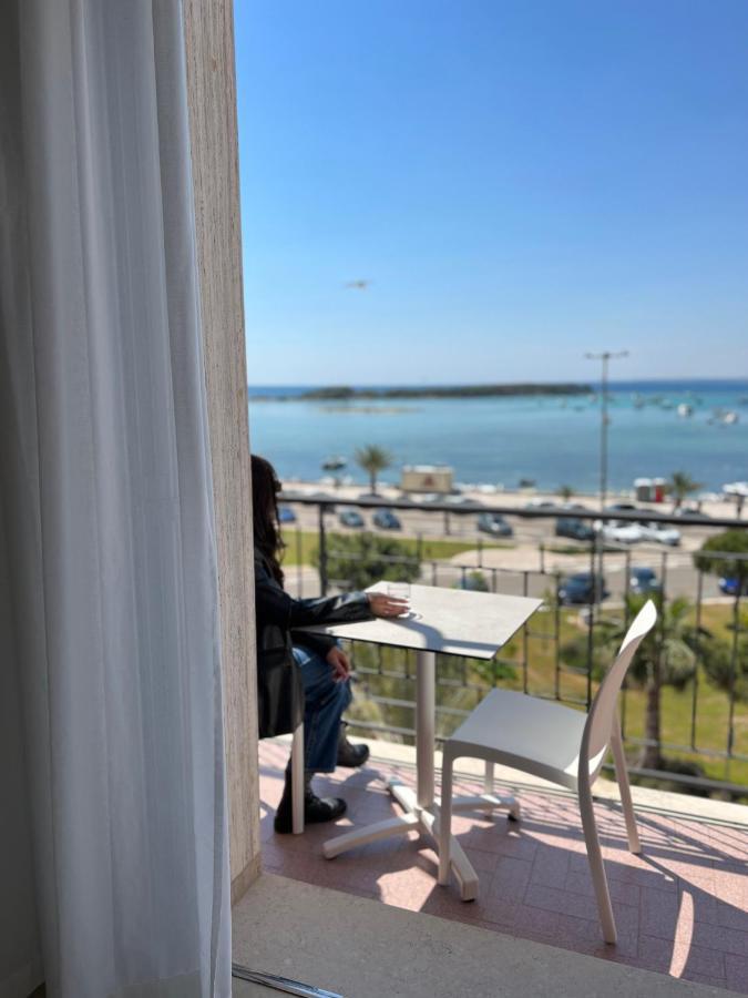 Il Vascello Hotell Porto Cesareo Exteriör bild